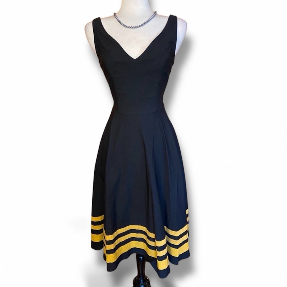 REBEL LOVE CLOTHING Retro Pinup Hufflepuff Swing Dress XL stretch striped bee